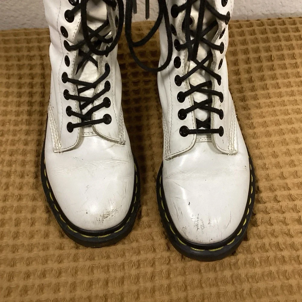 Vtg Dr Martens Knee Boots Women's Sz US 5 White 20 Eye Tall Leather England Made